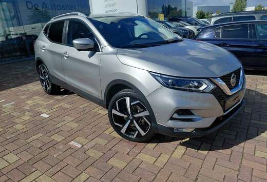 Nissan 1.3i. FULL OPTION.PANO LEDER. NAVI.