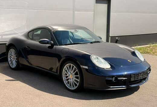 Porsche 2.7i Tiptronic S