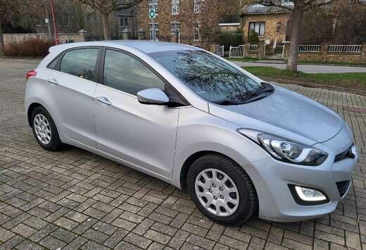 Hyundai i30 1.6 GDi Lounge