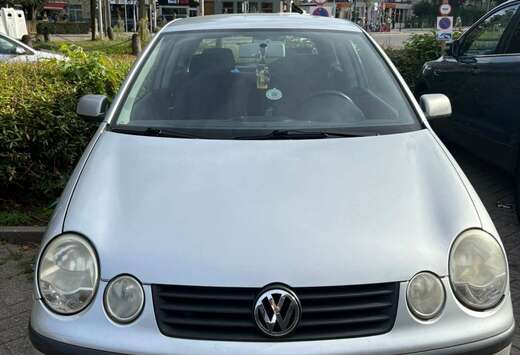 Volkswagen 1.4i 16v FSI Base