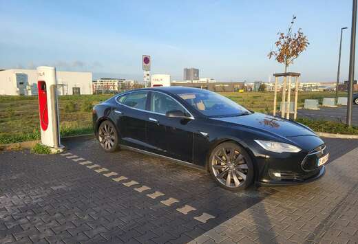 Tesla P85 FREE Supercharging, + garantie batterij