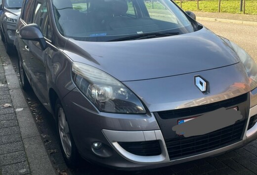 Renault Scenic 1.5 dci Dynamique