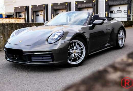 Porsche Carrera 4 Cabriolet Sport Chrono PASM 992
