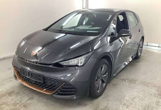 Born 58 kWh / CAMERA / CARPLAY / PARK SENS / CRUISE / ...
