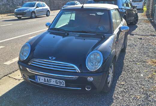 MINI Mini Cabriolet 1.6i 16v Cooper