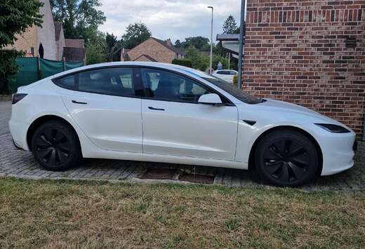 Tesla Premium Long Range 16850 KM