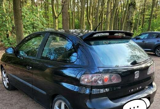 SEAT 1.2i essence  benzine économique