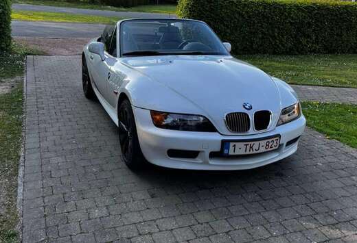 BMW roadster 1.9