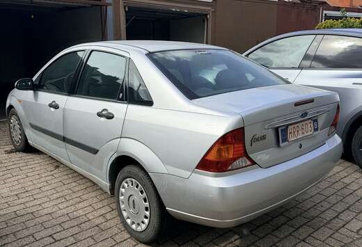 Ford 1.8 * AIRCO * RADIO (MET KEURING +500)