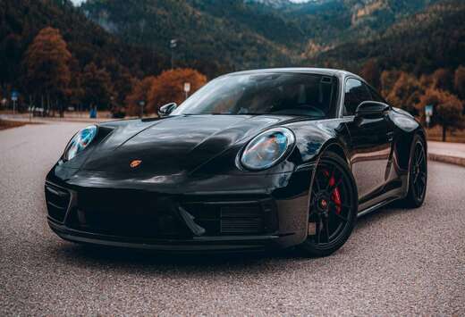 Porsche 911 Carrera 2 GTS 3.0 Bi-Turbo Coupé PDK