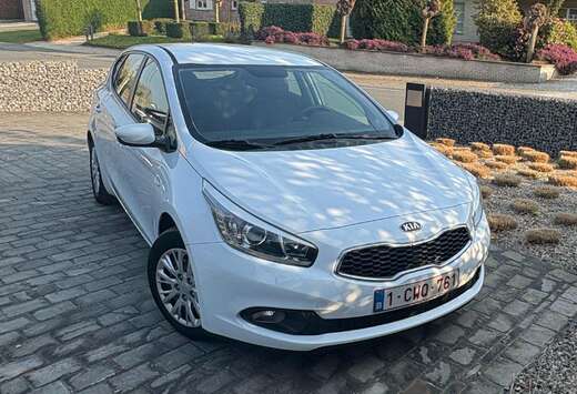 Kia Cee\'d 1.4i Fusion ISG