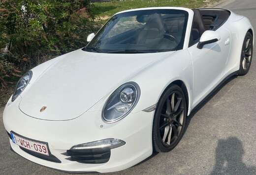 Porsche Carrera 4