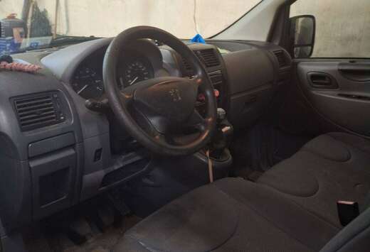 Peugeot 2.0 HDi L2H1 Relax