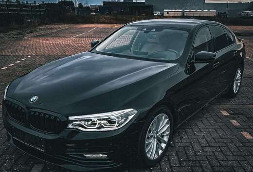 BMW 530iA/HeadUp/AdaptiveCruise/Adaptive Lights