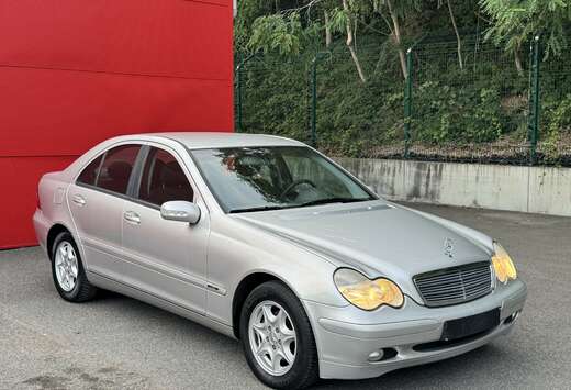 Mercedes-Benz 200 CDI AIRCO JANTES ALU ÉTAT NEUVE