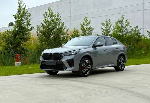 BMW sDrive20i M pakket PRO headup 19\