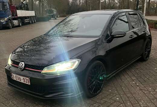 Volkswagen Golf GTI 2.0 TSI OPF DSGPerformance