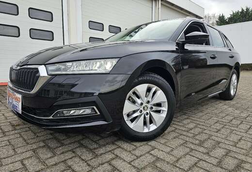 Skoda Combi 1.0 TSI,Ambi light,Carplay,LineA,Verwstoe ...