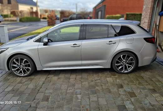 Toyota Corolla TS Hybrid 1.8 Premium e-CVT GPF