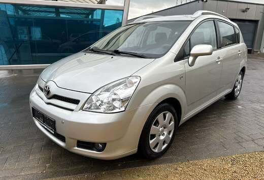 Toyota Corolla Verso 1.8i VVT-i 16v Linea Luna 7pl.