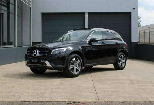 Mercedes-Benz e 4-Matic PHEV/PANO/LED/CRUISE