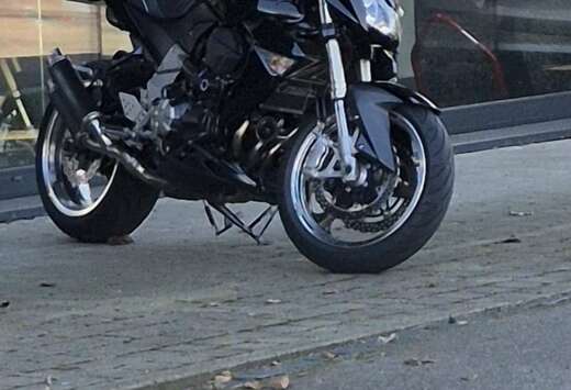 ️ Kawasaki Z1000 – 2007 – 25 000 km