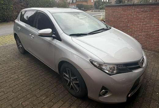 Toyota Auris 1.33i VVT-i Pure