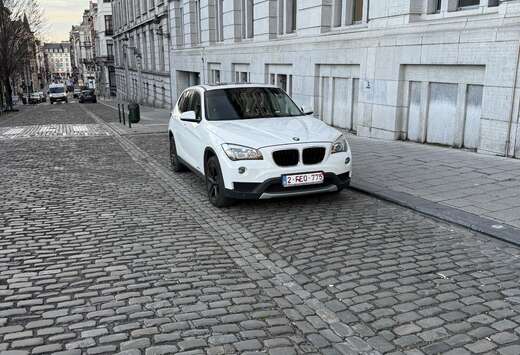 BMW sDrive18i Euro 6 Essence