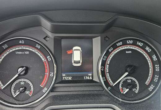 Skoda SW RS 2.0 TFSI RS245 DSG