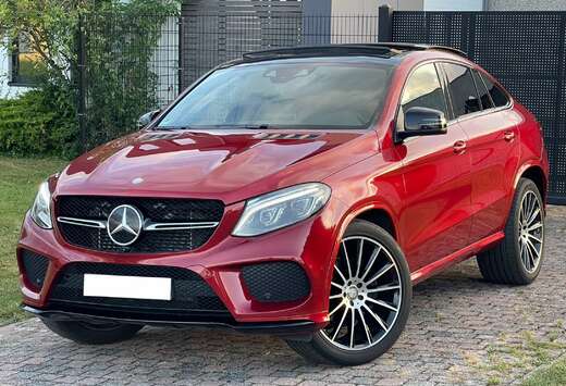 Mercedes-Benz Coupé d 4-Matic Pack AMG