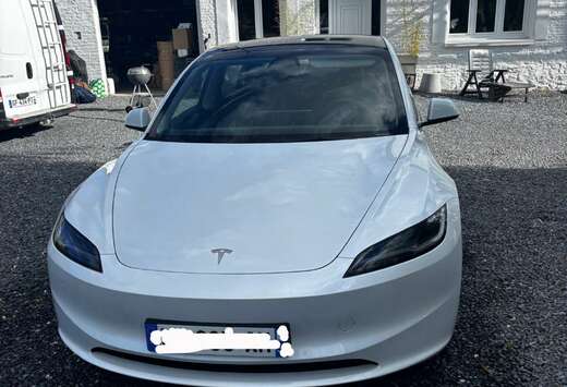 Tesla 78 kWh RWD Long Range