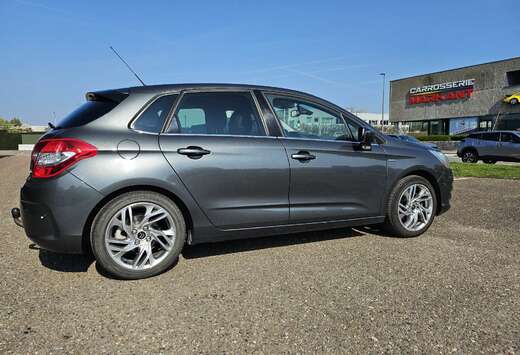 Citroen 1.6i VTi Exclusive Gekeurd