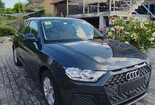 Audi Sportback 25 TFSI 95 ch S tronic 7 Business line