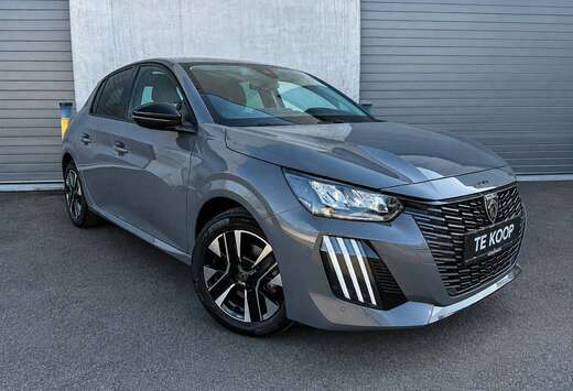 Peugeot / 27.000KM! / GT Pack / FULL LED / PDC / CARP ...