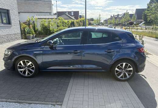 Renault 1.2 TCe Energy Bose Edition EDC