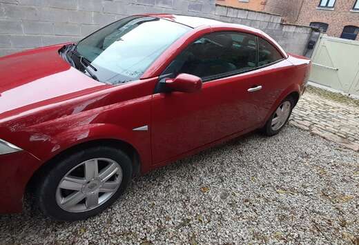 Renault Mégane CC 2.0i 16v Dynamique Confort