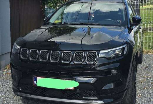 Jeep Compass 1.5 Turbo MHEV S DCT (EU6.4)