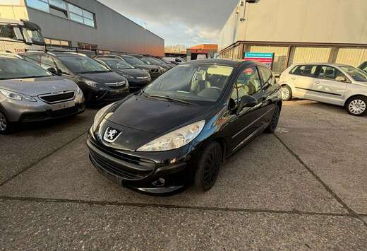 Peugeot 1.4 BENZINE BJ.2008 MET 179.000KM