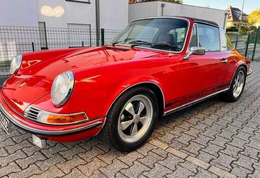 Porsche T Targa 2.0 Urmodell Ölklappe