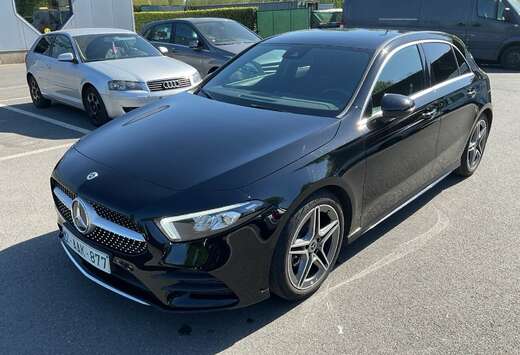 Mercedes-Benz A 180 AMG Line camera