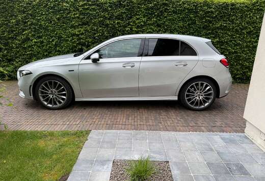 Mercedes-Benz A 250 e PHEV AMG Line