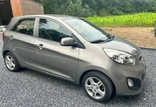 Kia Picanto+1.0i+style