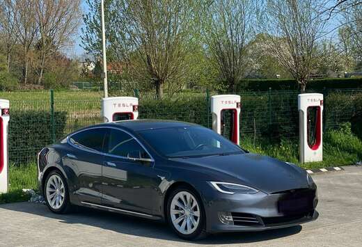 Tesla 75 kWh Dual Motor