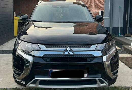 Mitsubishi Outlander PHEV 2.4i 4WD Business Edition S ...