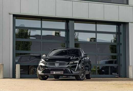 Peugeot GT  Hybrid 145pk  360 Camera  Massage   El...