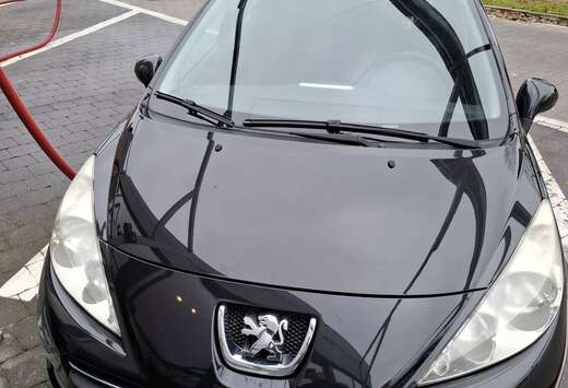 Peugeot 90 HDi FAP (Blue Lion) Tendance