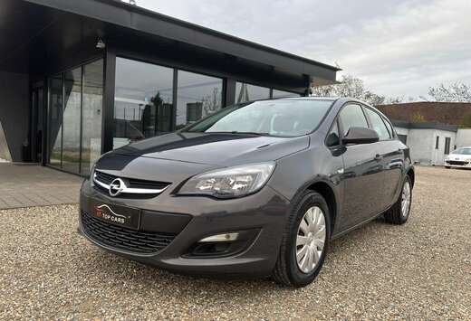 Opel Astra 1.4i Cosmo * 12 Mois De Garantie *