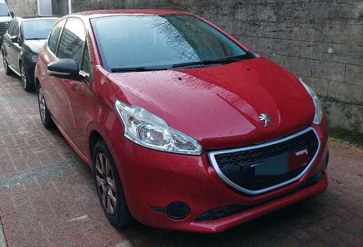 Peugeot 208 1.0i Access