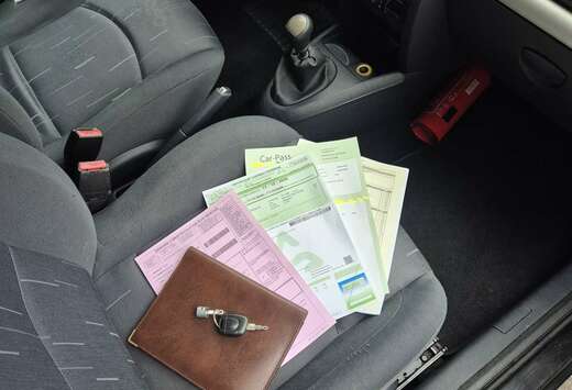 Renault 1.2i 16v Community III QuickShift