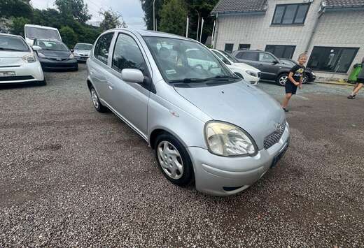 Toyota Yaris 1.3i VVT-i 16v Blue Line Airco